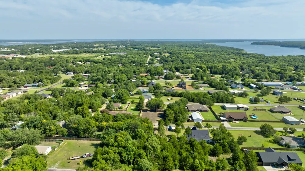 321 Jack Harris Lane Pottsboro, TX 75076