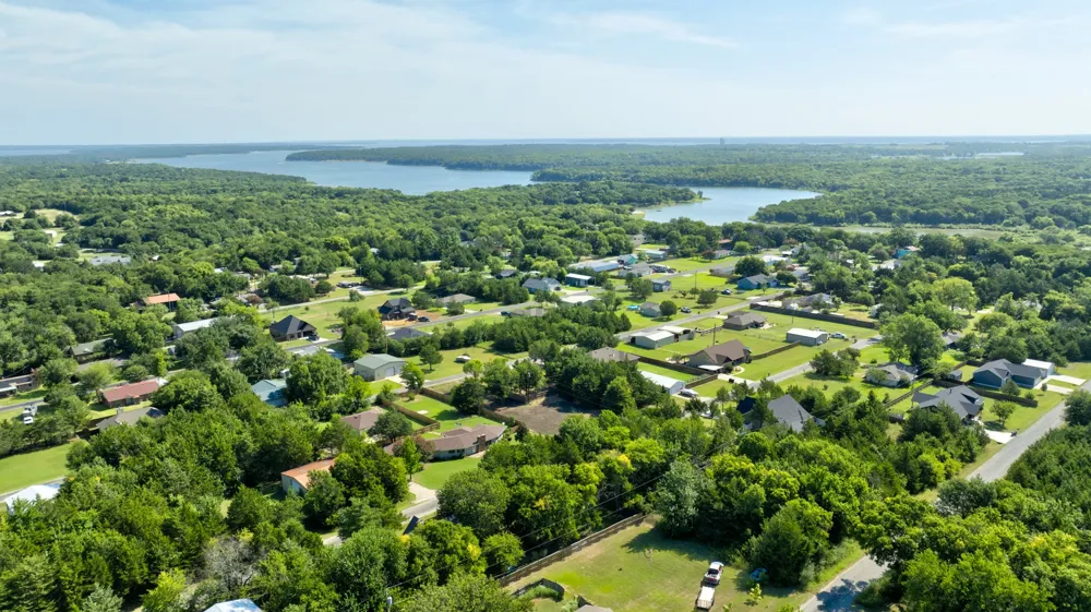 321 Jack Harris Lane Pottsboro, TX 75076