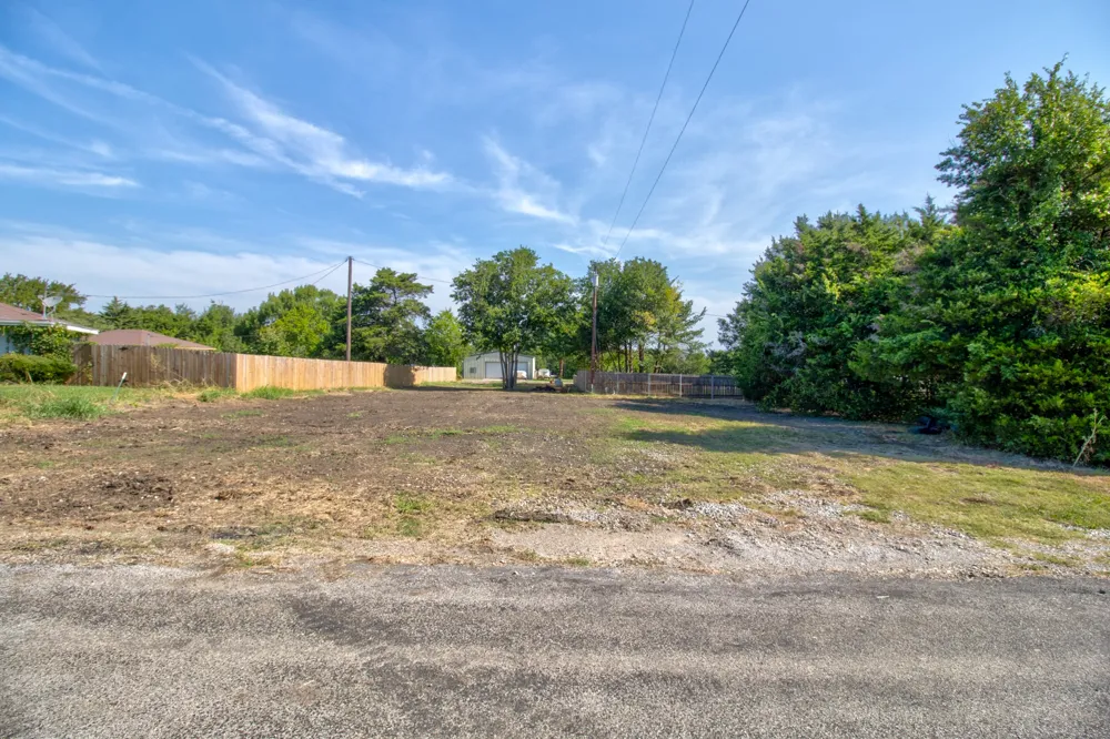 321 Jack Harris Lane Pottsboro, TX 75076