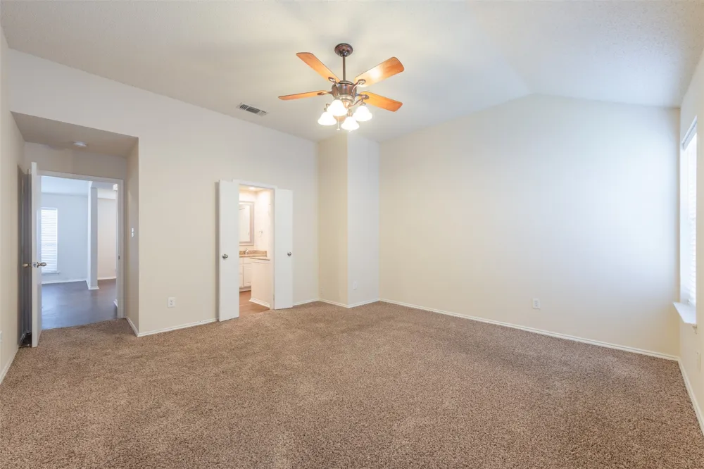 201 Whitestone Way Weatherford, TX 76085