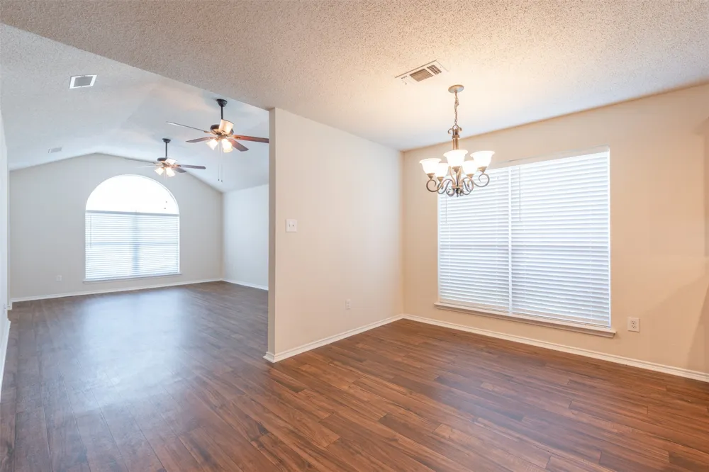 201 Whitestone Way Weatherford, TX 76085