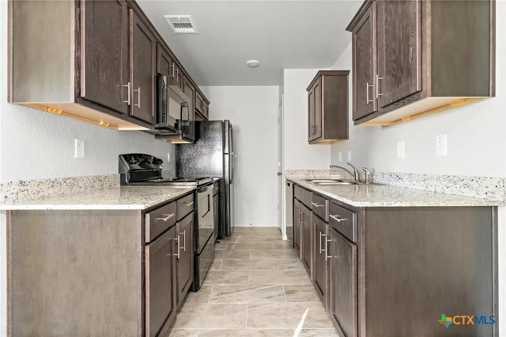 107 Lost Trl #B Copperas Cove, TX 76522