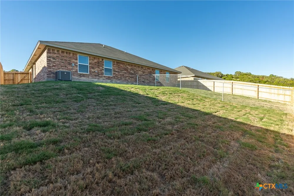 107 Lost Trl #B Copperas Cove, TX 76522