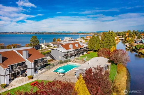 7530 Birch Bay Dr #206
