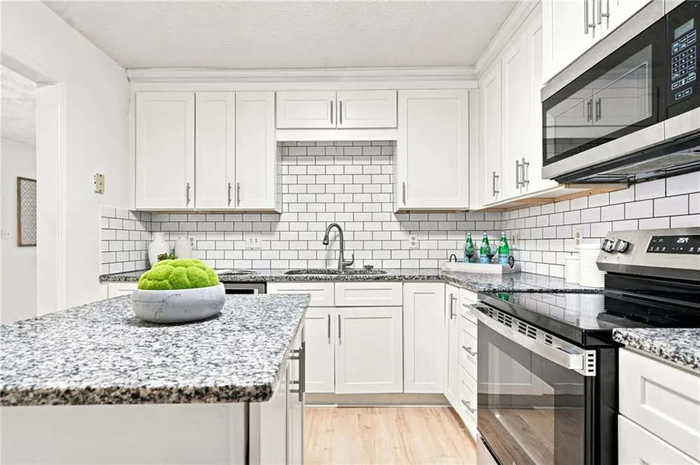 333 Farm Place Court NE Woodstock, GA 30188