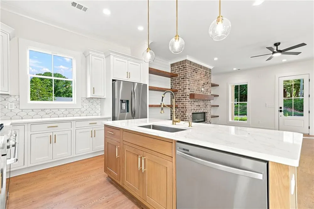 151 A W Roberts Drive Ball Ground, GA 30107