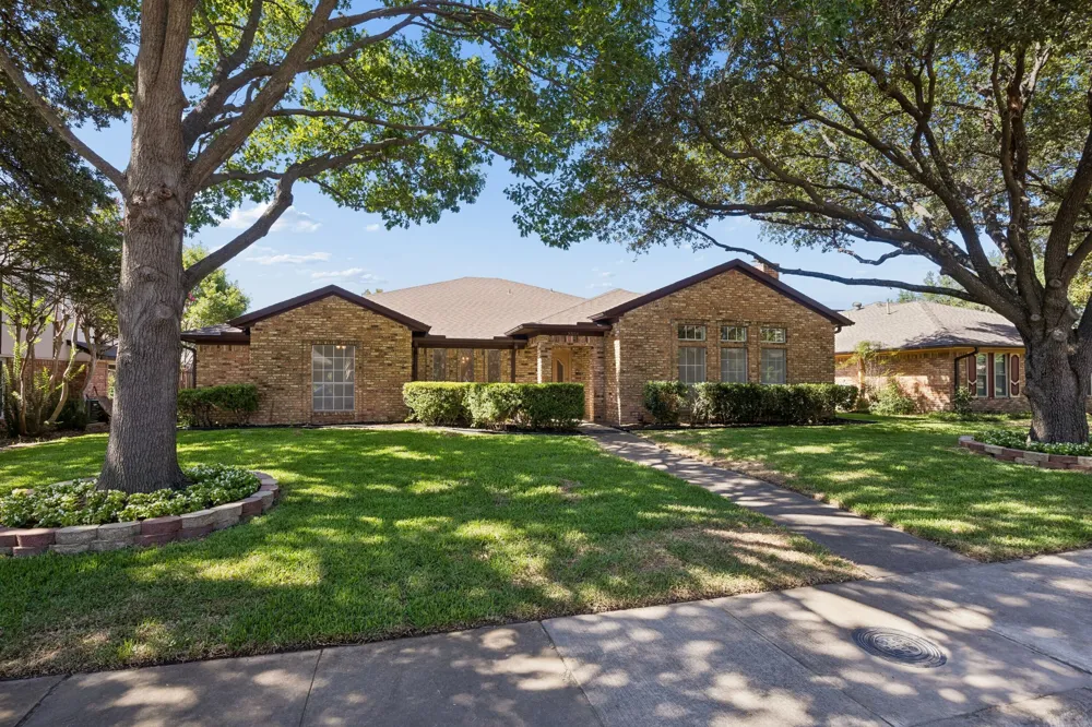 10014 Hickory Crossing Dallas, TX 75243