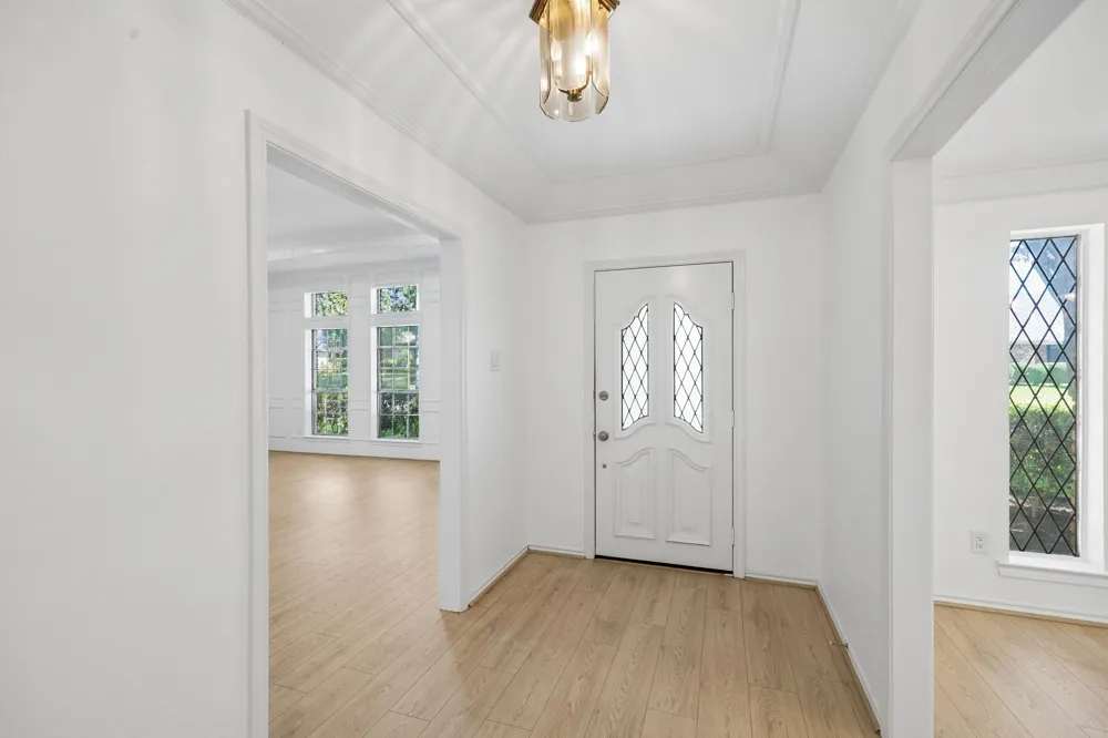 10014 Hickory Crossing Dallas, TX 75243
