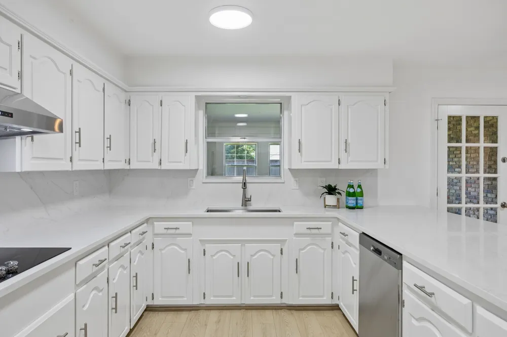 10014 Hickory Crossing Dallas, TX 75243
