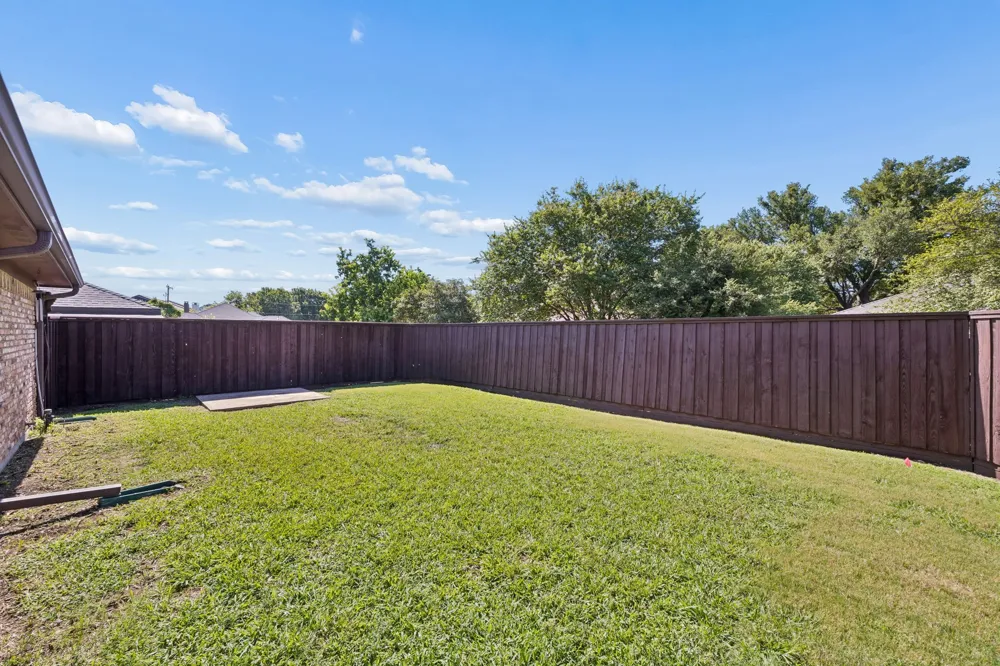 10014 Hickory Crossing Dallas, TX 75243