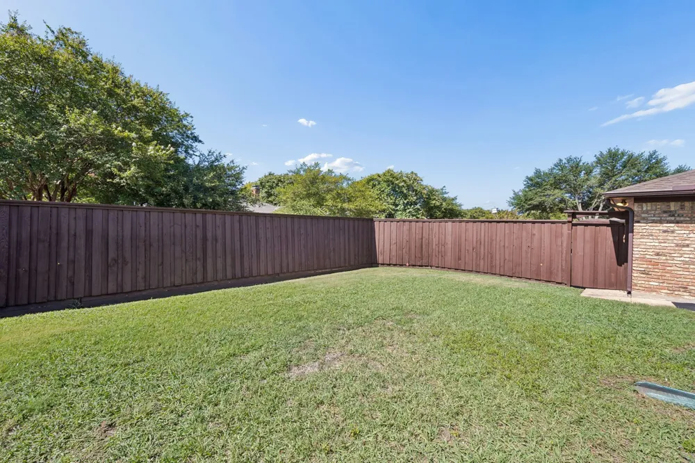10014 Hickory Crossing Dallas, TX 75243
