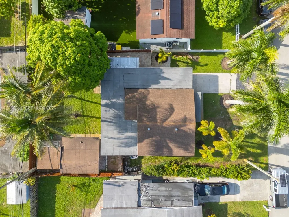 4873 SW 44th Ter Dania Beach, FL 33314