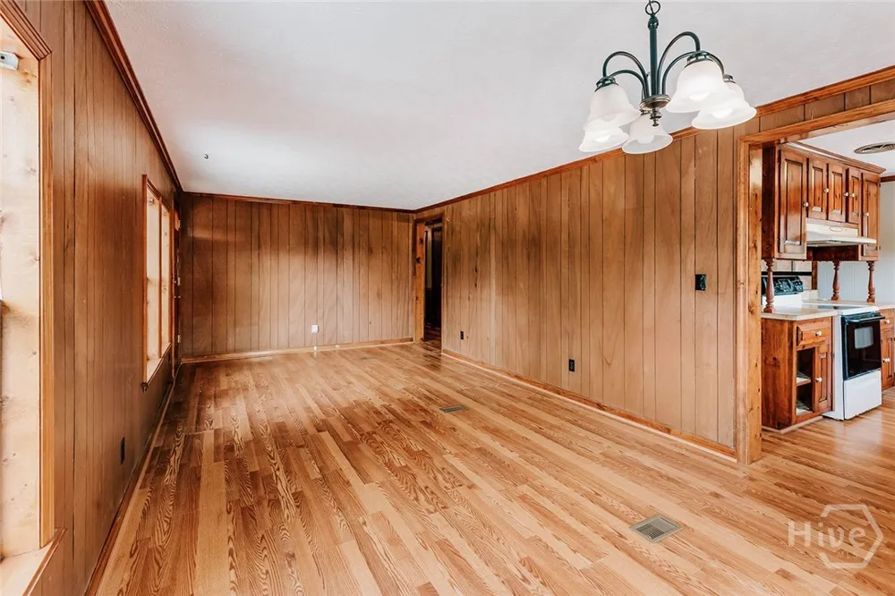 621 Elberton Road Lexington, GA 30648