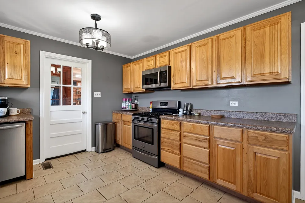 513 N Spring St Sparta, TN 38583