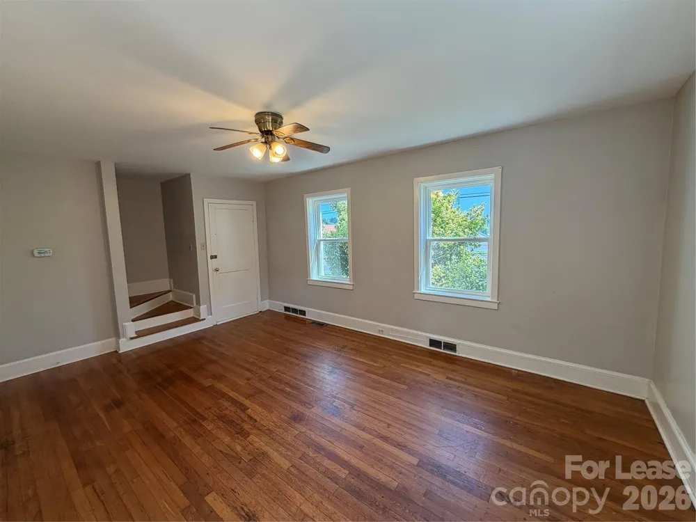 423 Center Street Statesville, NC 28677