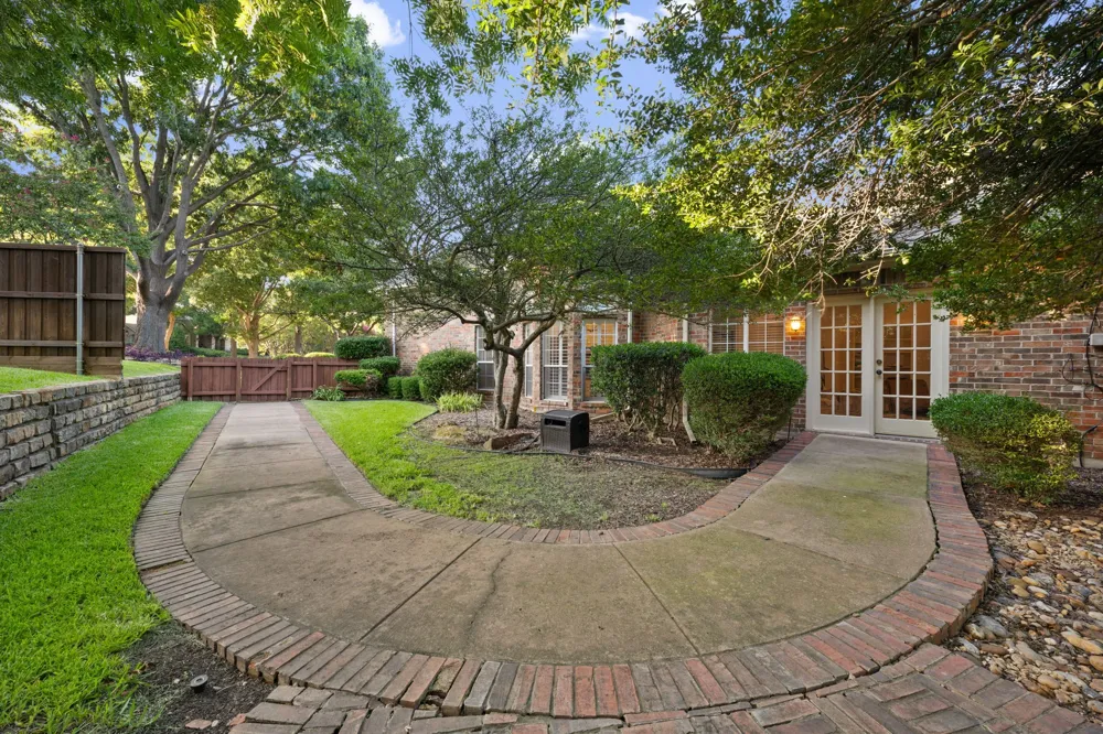405 Watters Crossing Court Allen, TX 75013