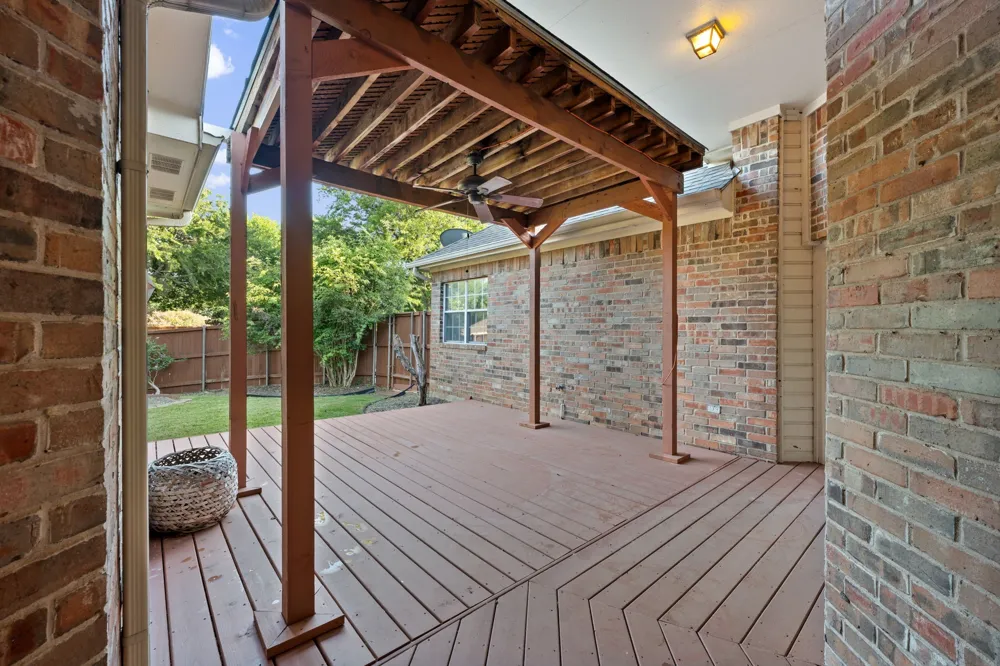 405 Watters Crossing Court Allen, TX 75013
