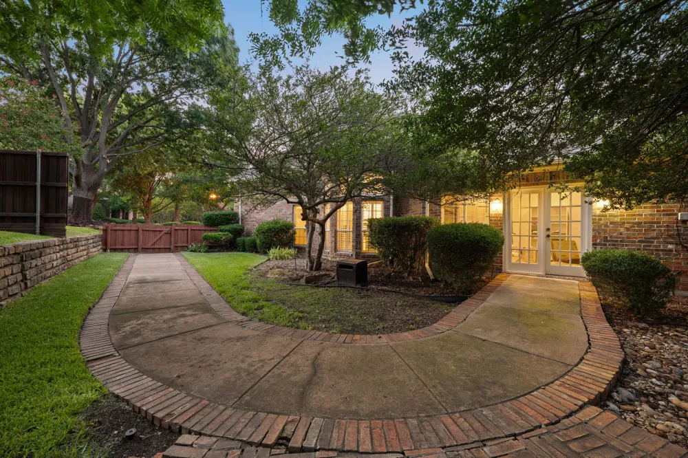405 Watters Crossing Court Allen, TX 75013