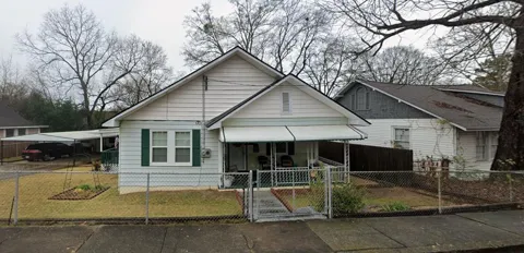 4 Magnolia Street
