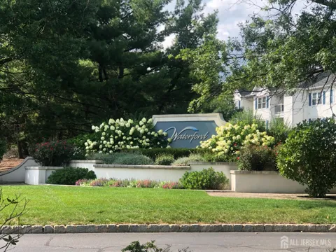 827 Waterford Drive