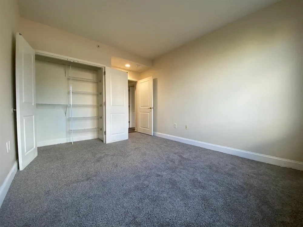 29 1ST ST Hackensack, NJ 07601