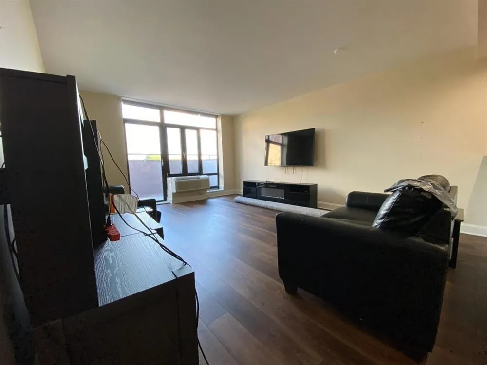 29 1ST ST Hackensack, NJ 07601