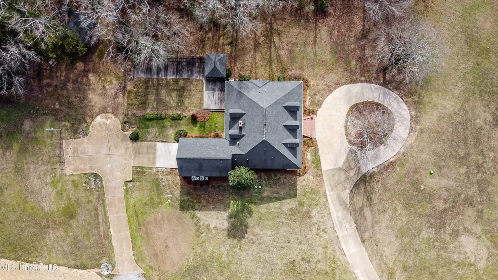 200 Cripple Creek Road Canton, MS 39046