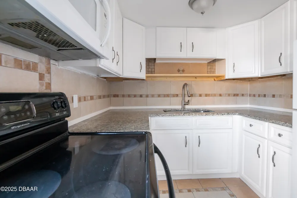 1600 S Palmetto Avenue #123 South Daytona, FL 32119