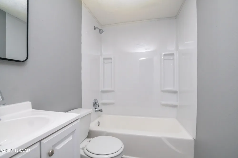 1600 S Palmetto Avenue #123 South Daytona, FL 32119