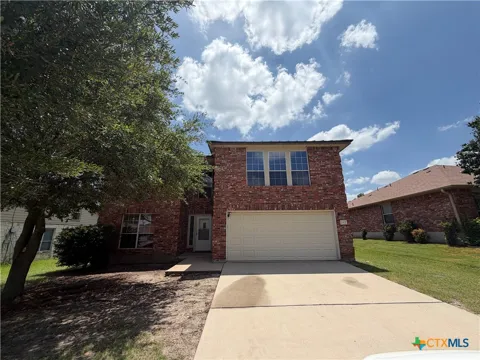 212 Lottie Lane