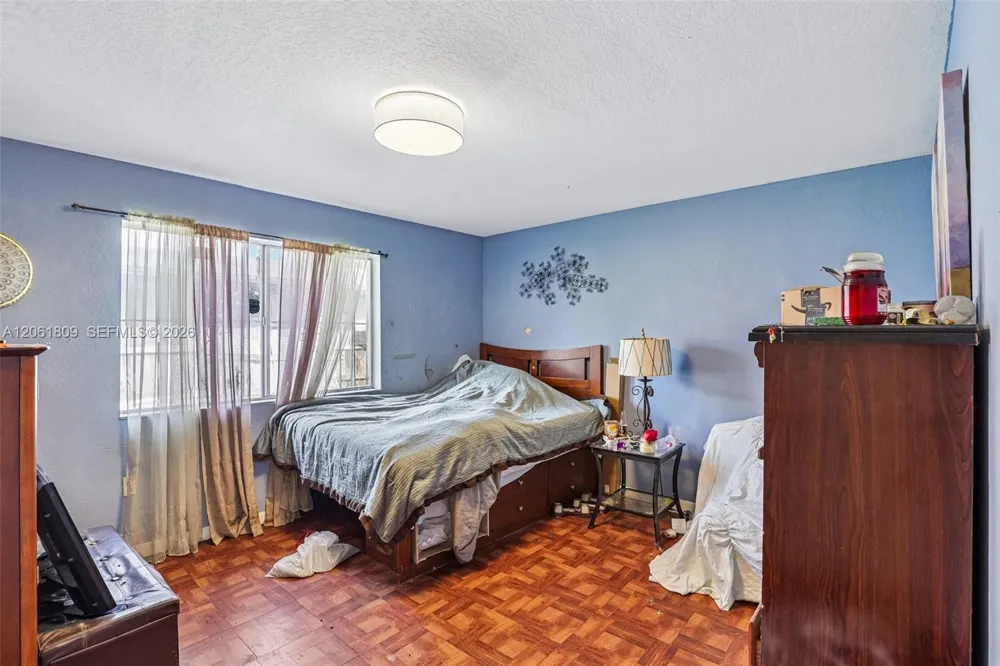 1143 NW 58th St Miami, FL 33127