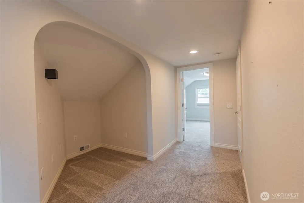 322 NE Kirby Avenue Castle Rock, WA 98611