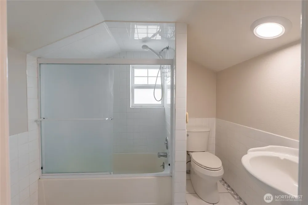322 NE Kirby Avenue Castle Rock, WA 98611