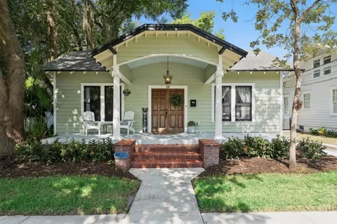 12 THORNTON AVENUE