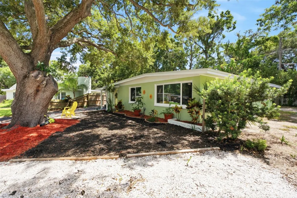 1516 ADELE PLACE Largo, FL 33770