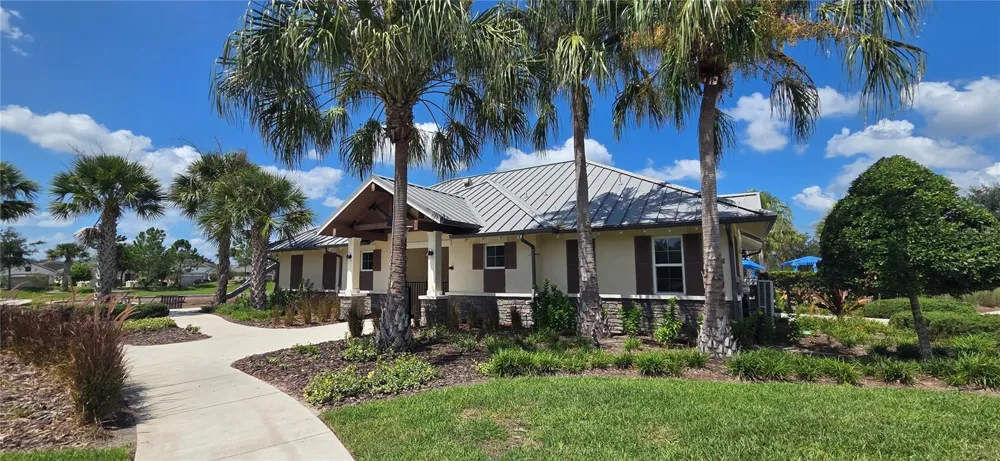 10322 HOLSTEIN EDGE PLACE Riverview, FL 33569