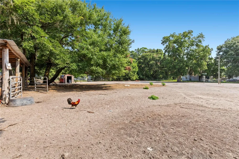 85276 HARTS ROAD Yulee, FL 32097