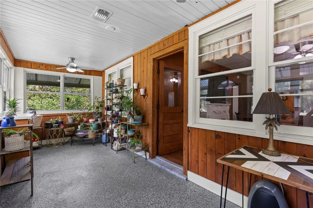 85276 HARTS ROAD Yulee, FL 32097