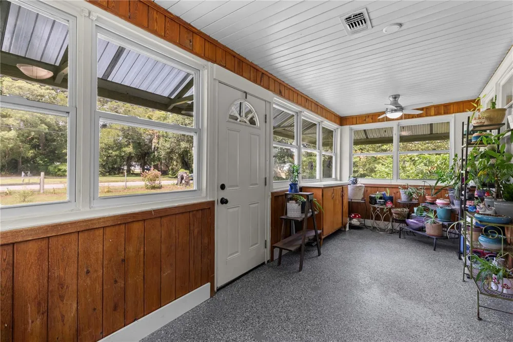 85276 HARTS ROAD Yulee, FL 32097