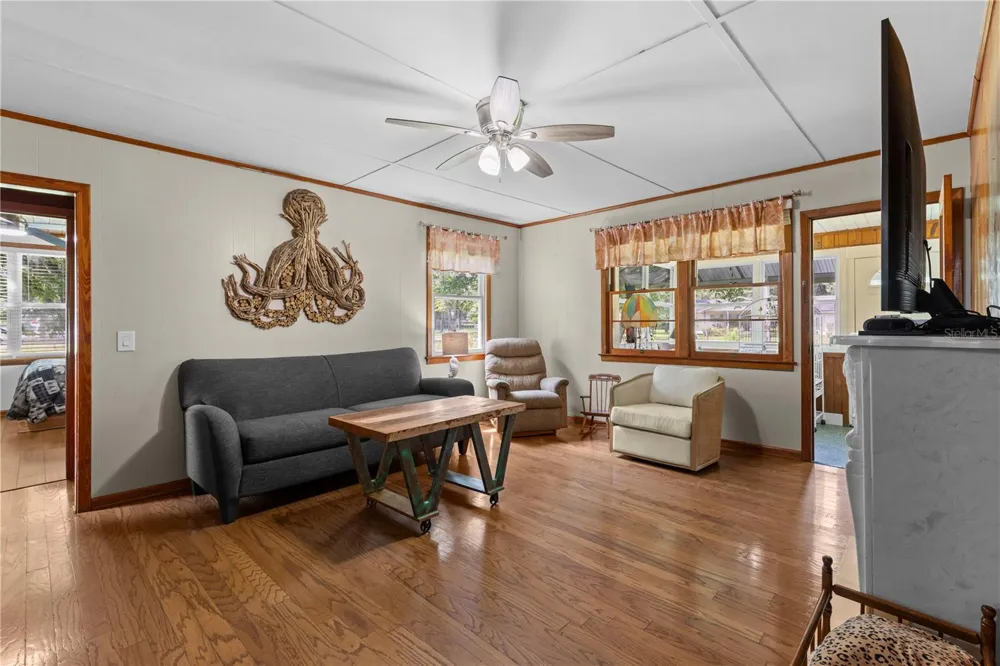 85276 HARTS ROAD Yulee, FL 32097