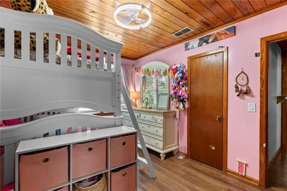 85276 HARTS ROAD Yulee, FL 32097