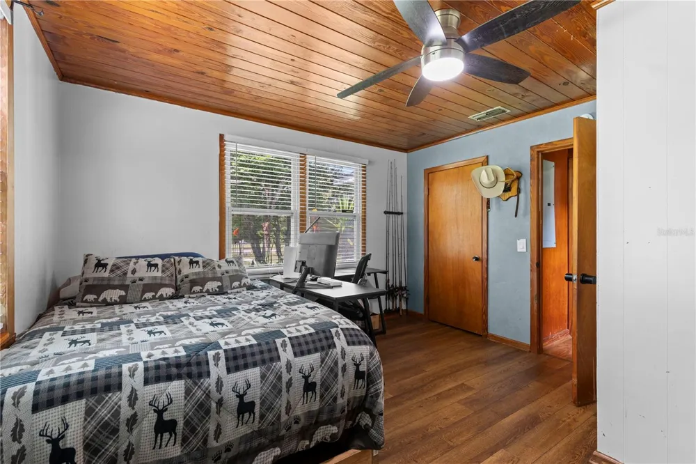 85276 HARTS ROAD Yulee, FL 32097