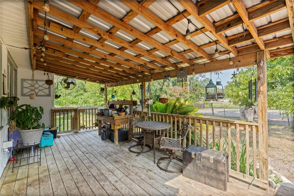 85276 HARTS ROAD Yulee, FL 32097