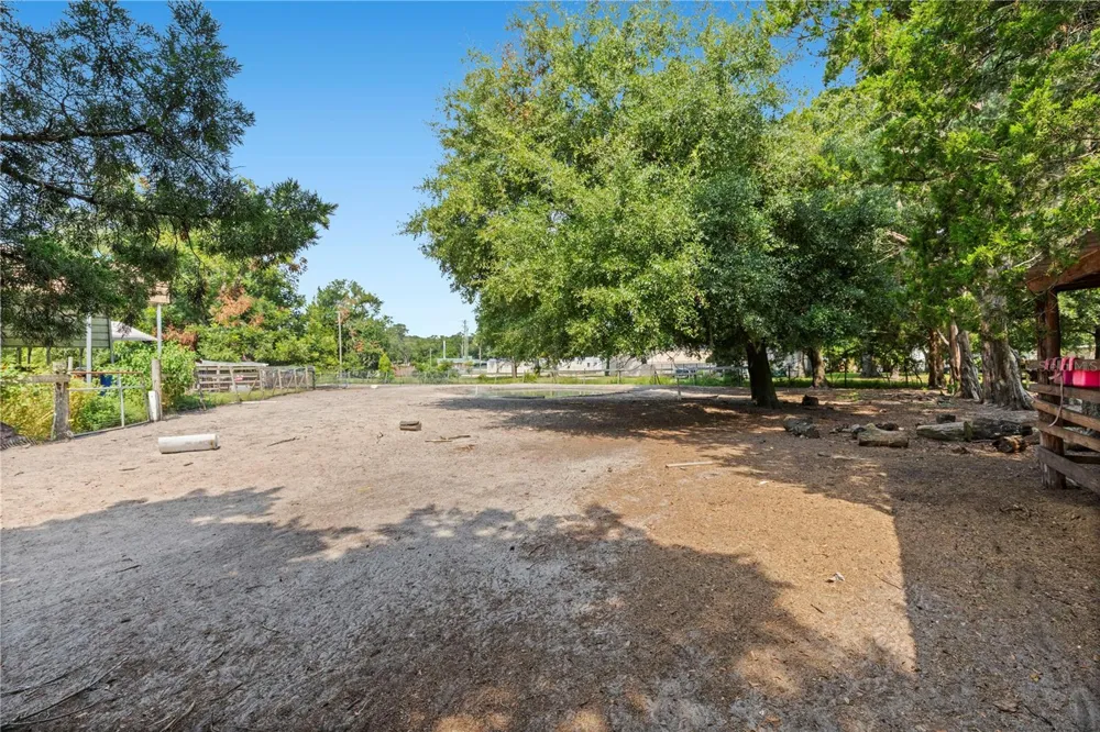 85276 HARTS ROAD Yulee, FL 32097