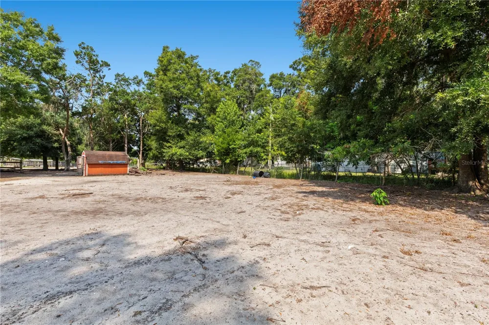 85276 HARTS ROAD Yulee, FL 32097