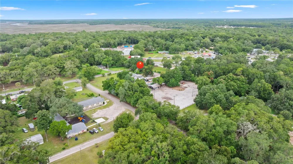 85276 HARTS ROAD Yulee, FL 32097