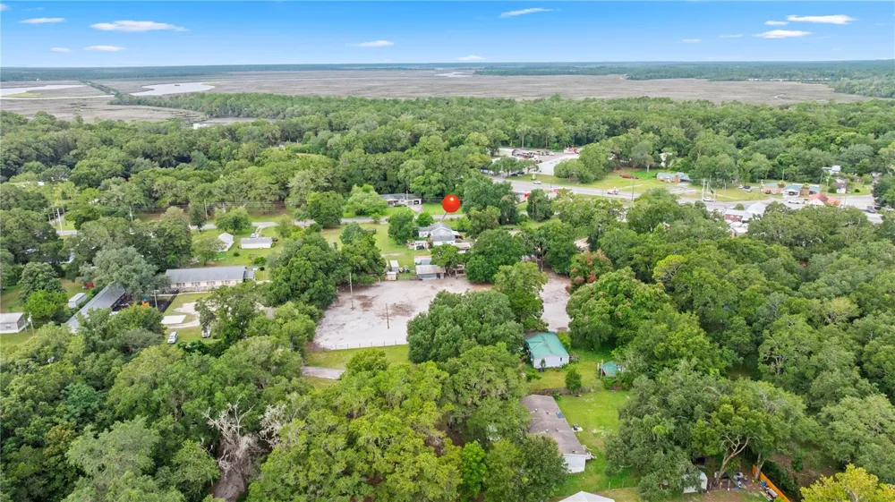 85276 HARTS ROAD Yulee, FL 32097