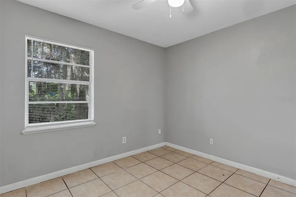 3990 SE 17TH CT #B ocala, FL 34480