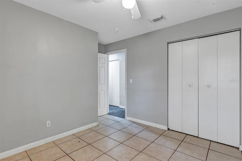 3990 SE 17TH CT #B ocala, FL 34480