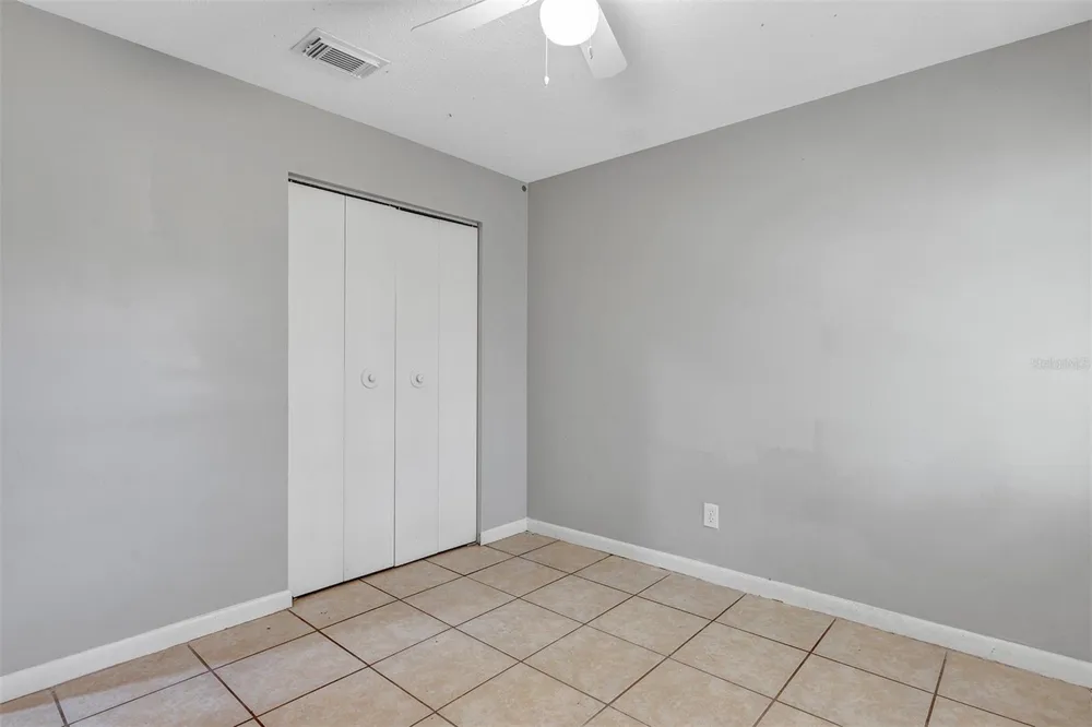 3990 SE 17TH CT #B ocala, FL 34480